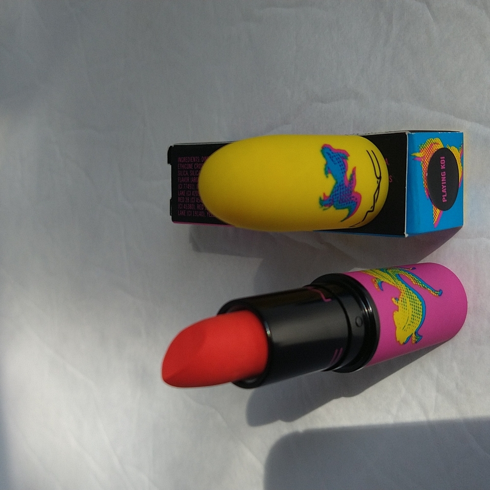 Mac moon masterpiece powder kiss lipstick - Picture 10 of 16